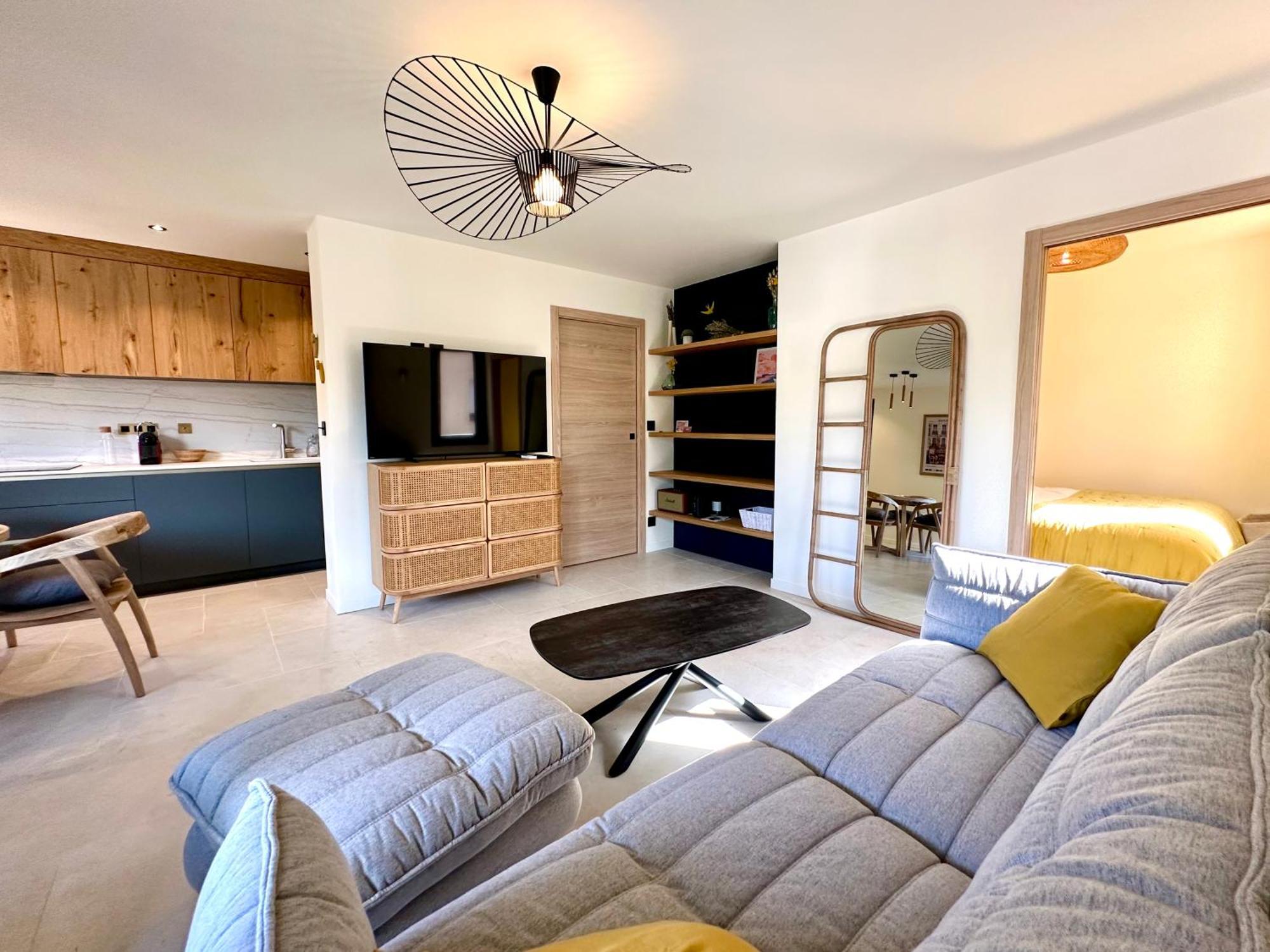 Centre Ville Aix - Terrasse / Ascenseur - Renove 엑상프로방스 외부 사진