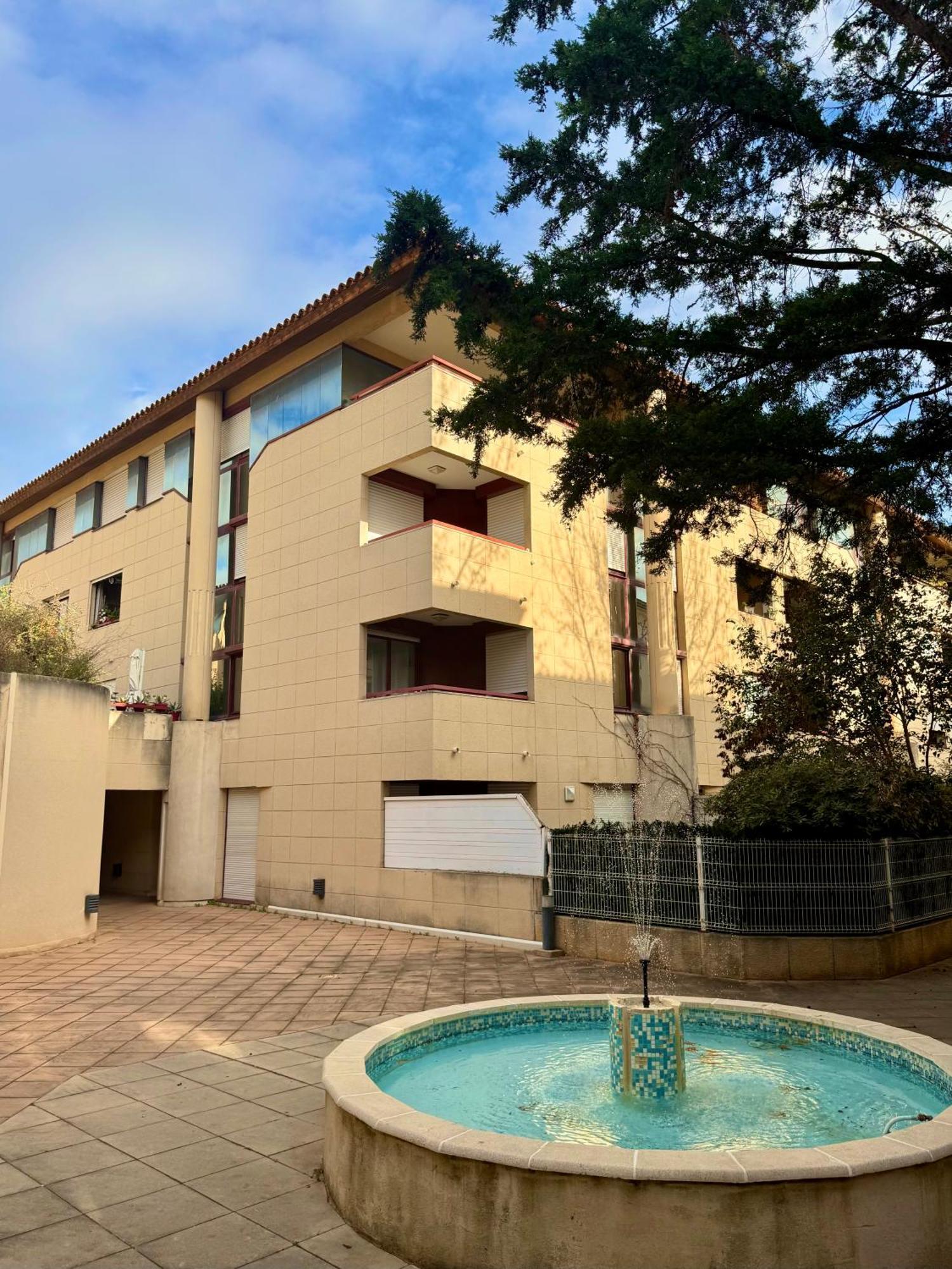 Centre Ville Aix - Terrasse / Ascenseur - Renove 엑상프로방스 외부 사진